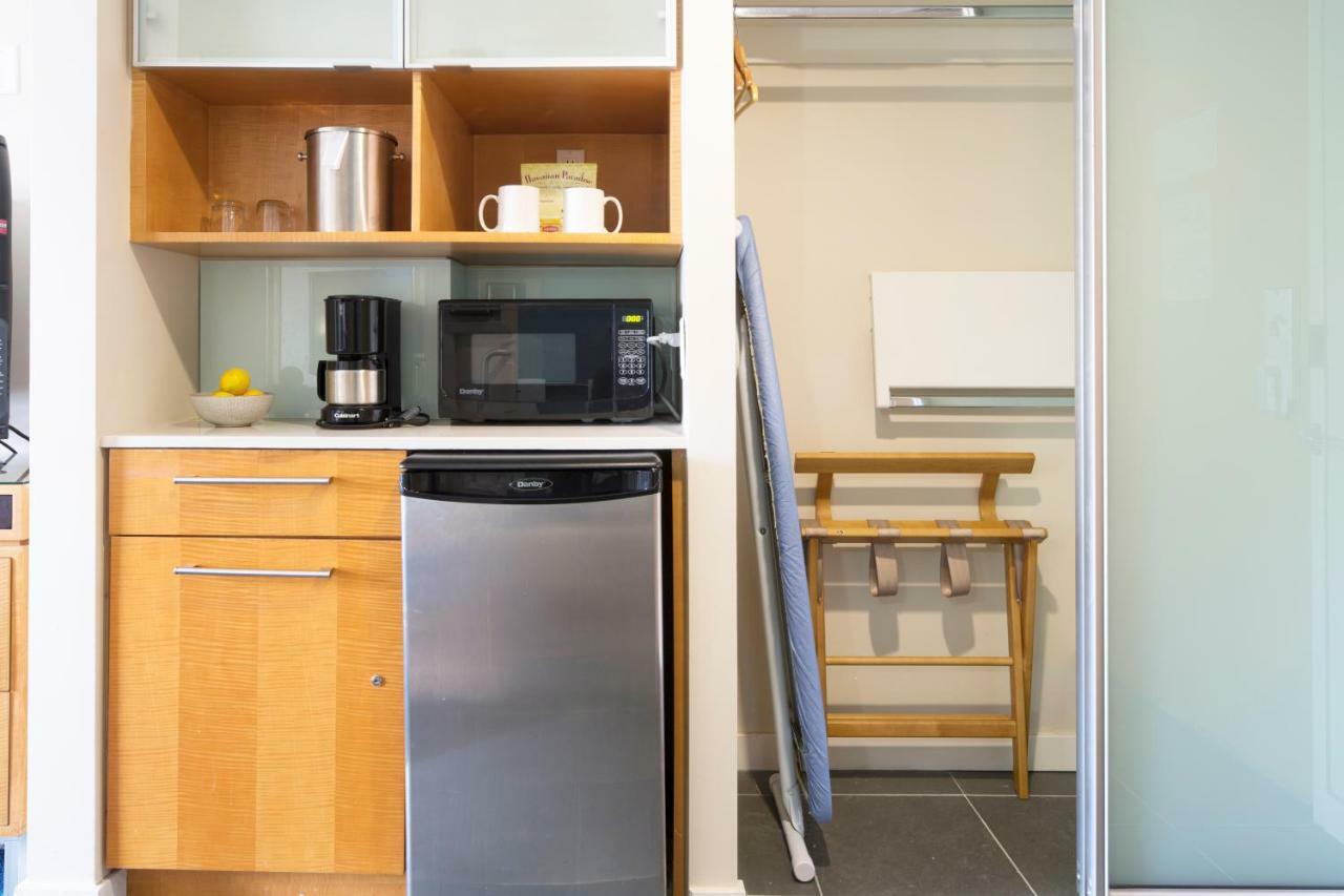 Studio At Ala Moana With Ocean Views Apartman Honolulu Kültér fotó